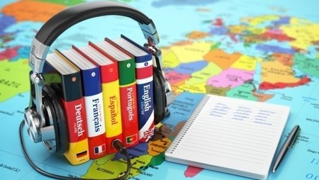 headphones foregin language translation