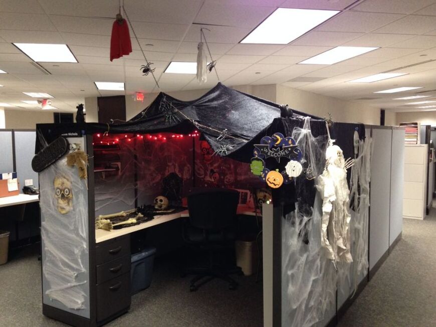 Cubicle Halloween Decoration Ideas in 2023